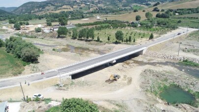 Kent merkezine ulaşımı kısaltacak köprüde sona gelindi