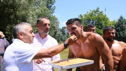 Kırkpınar’da Kocaelili Faruk Akkoyun çeyrek finalde