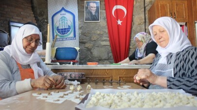 (Özel) Köylü kadınların açtığı kafe Türkiye’nin her yerinden ziyaretçi çekiyor