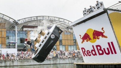 Red Bull Uçuş Günü Fransa ve Sırbistan’ın ardından Türkiye’de