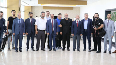Rektör Savaşan Sakarya Basını ile Buluştu