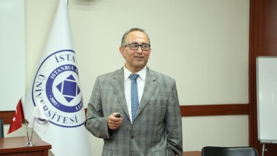 Sosyal medya neden çöküyor