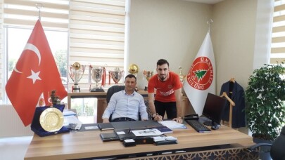 Ümraniyespor, Ali Han Tuncer’i kadrosuna kattı