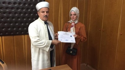 Almanya’dan tatil için geldi Karasuda Müslüman oldu