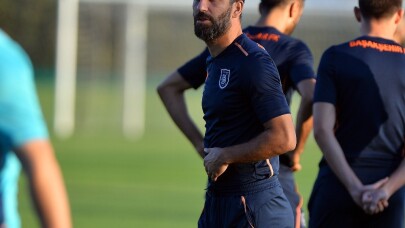 Başakşehir, Olympiakos maçının hazırlıklarını tamamladı