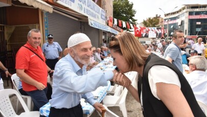 Başkan Hürriyet, Bekirderelilerle bir araya geldi