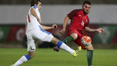 Beşiktaş Portekizli sol beki renklerine kattı