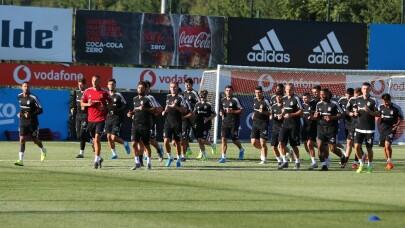 Beşiktaş, yeni sezon hazırlıklarını sürdürdü