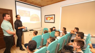Bulgaristanlı Türk öğrenciler Kocaeli’yi gezdi