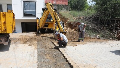 Fen İşleri Ekipleri 6 mahallede saha çalışmalarını sürdürüyor
