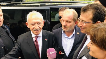 Kemal Kılıçdaroğlu Şile’de muhtarlarla bir araya geldi