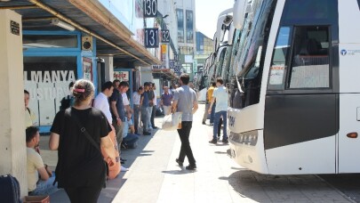 Kurban Bayramı öncesi, ek otobüs biletleri de tükendi