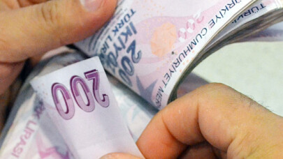 Dolar 5,83'ün üzerinde 