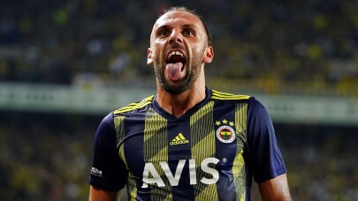 Süper Lig: Fenerbahçe: 3 - Gazişehir Gaziantep: 0 (İlk yarı)