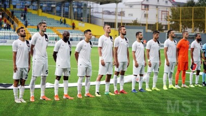 TFF 1. Lig: Fatih Karagümrük: 3 - Bursaspor: 1  (Maç sonucu)