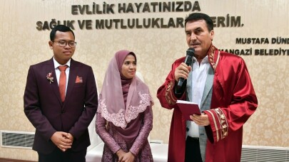 Tsunami’den kurtuldular, Bursa’da evlendiler