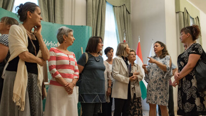 Doç. Doğru’nun Kişisel Sergisi Budapeşte’de