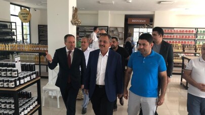 AK Parti Genel Başkan Yardımcısı Özhaseki Geyve’de