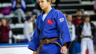 Balıkesirli Habibe judoda dünya şampiyonu oldu