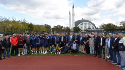 Başkan Babaoğlu, Hendeksporlu futbolcuları uğurladı