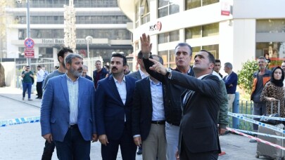 Beyoğlu’nda depremden etkilenen bina boşaltılarak mühürlendi