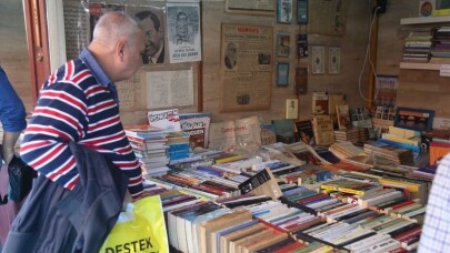 CHP’li Belediyenin "Kitap Günleri" etkinliği tasarruf tedbirlerine takıldı