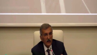 CHP’li meclis üyesinin bisiklete bindiği için eleştirdiği Başkan Aydın’dan ders gibi cevap