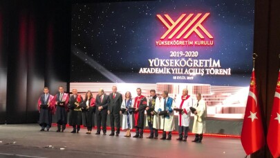 Cumhurbaşkanı Erdoğan’dan SUBÜ’ye topluma hizmet ödülü