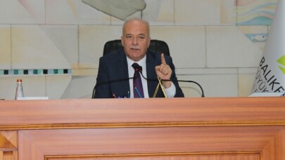 Dursunbey Belediye Başkanından CHP’li milletvekiline: “Yazıklar Olsun”