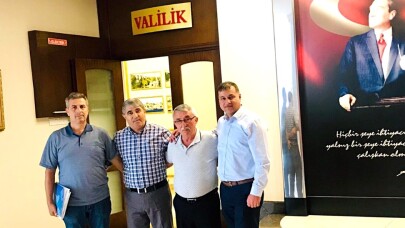 Edremit’te ‘Muhtarlar Derneği’ kuruldu
