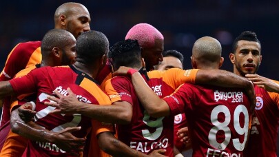 Galatasaray evindeki yenilmezliğini 38’e çıkardı