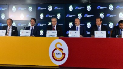 Galatasaray Futbol Takımı’nın forma kol sponsoru Magdeburger Sigorta oldu