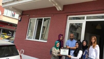 İnegöllü hanımlardan Afrika’ya su kuyusu