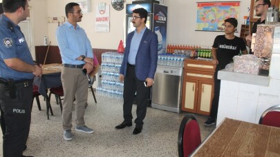 Kaymakam Kaya sigara ve gıda denetimi yaptı