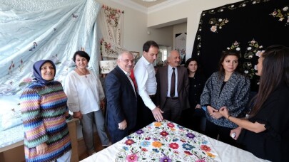 Mudanya’da renkli sergi