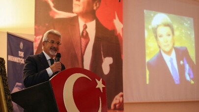 Nilüfer Belediye Başkanı Turgay Erdem: "Bursa Zeki Müren’e hak ettiği vefayı göstermedi"