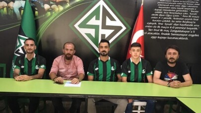 Sakaryaspor 18 futbolcuyu kadrosuna kattı