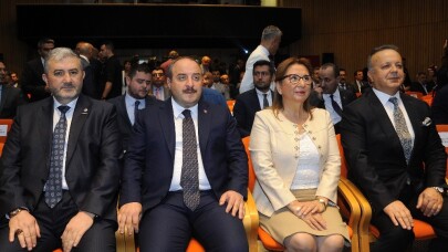Sanayi ve Teknoloji Bakanı Mustafa Varank KOBİ’lere destek paketini açıkladı