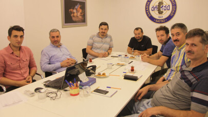 'Okul alışverişlerimizi yerel tüccarımızdan yapalım'