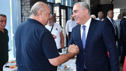 Sultangazi Belediyesi gazileri bir araya getirdi