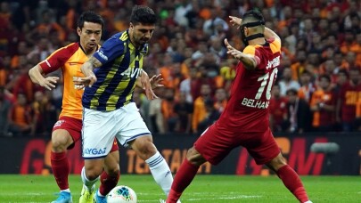 Süper Lig: Gaatasaray: 0 - Fenerbahçe: 0 (İlk yarı)