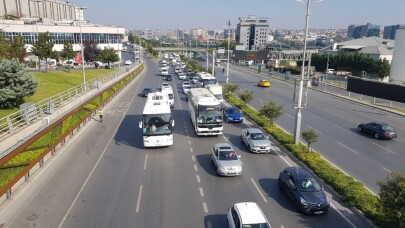 TEKNOFEST nedeniyle Atatürk Havalimanı çevresinde trafik yoğunluğu oluştu
