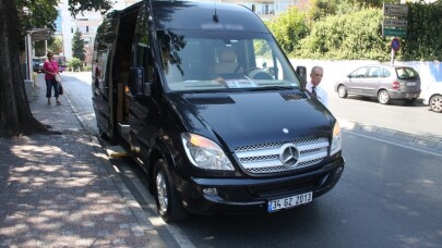 Turizm sektöründe çalışan lüks araçlara UKOME engeli
