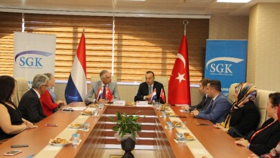 Türk ve Hollandalı vatandaşlar, sosyal güvenlik hakları konusunda bilgilendirilecek