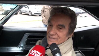 Yeşilçam’ın usta oyuncularından Süleyman Turan, bu sabah evinde geçirdiği kalp krizi sonucu hayatını kaybetti.