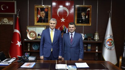 Başkan Yüce: “Karasu bölgenin dikkat çeken noktalarından biri olacak”