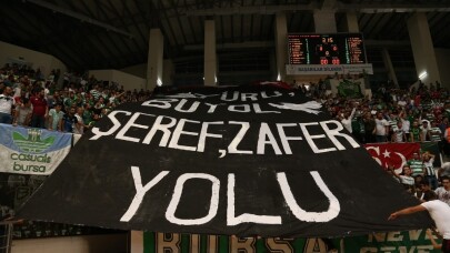 Bursaspor taraftarından Mehmetçiğe destek