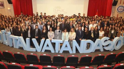 Dijital Vatandaşlık Eğitimi DESEM’de Başladı
