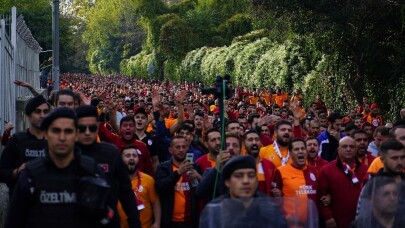 Galatasaray taraftarı Beşiktaş Park’ta