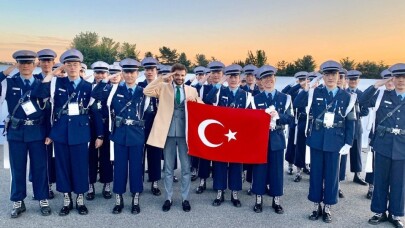 Güney Koreli askerlerden ‘Mehmetçik’ selamı